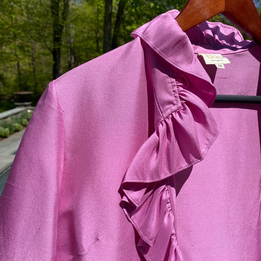 Shiny Pink B&B Cover Up - Picture 3 of 5
